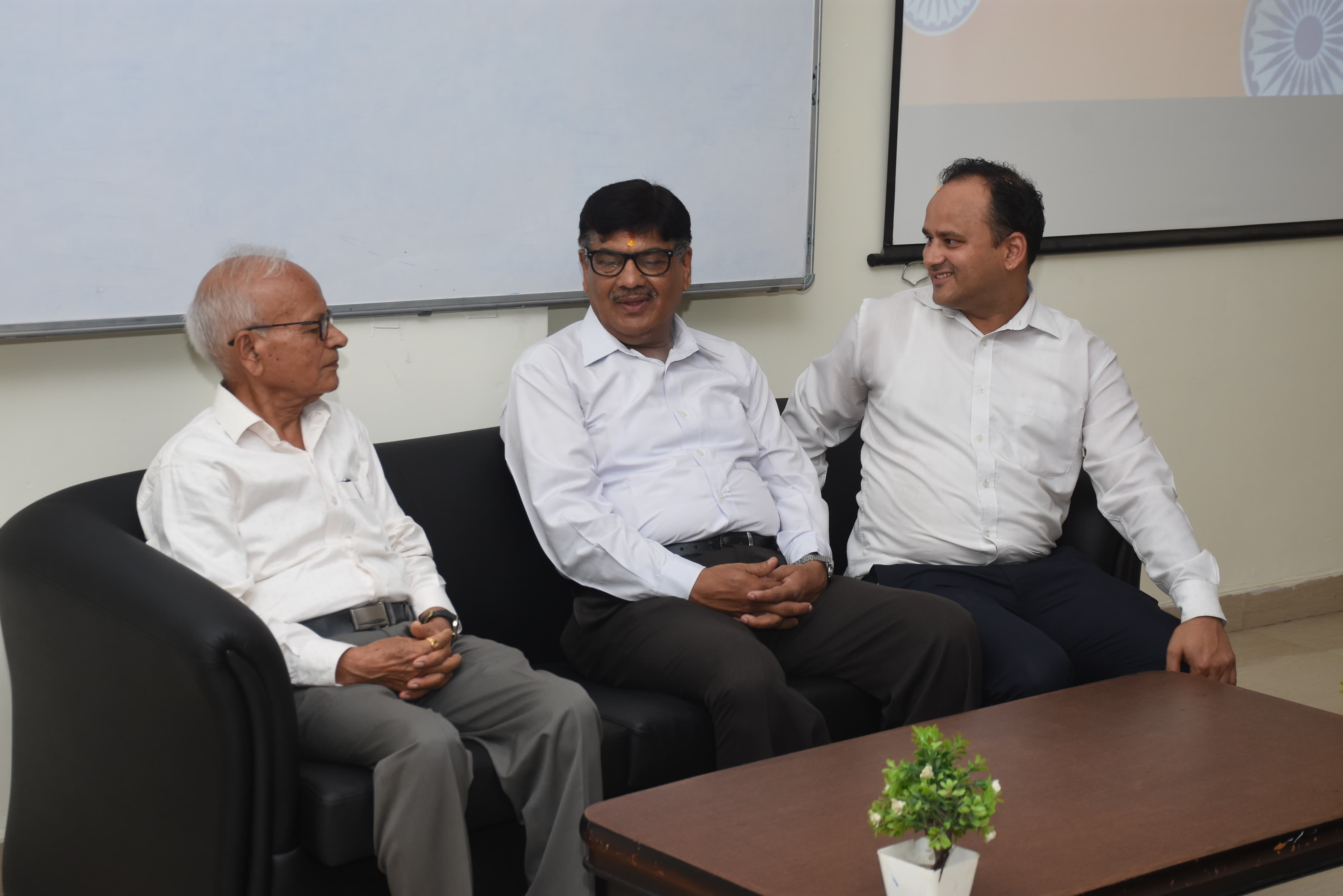 Best Emerging Law College of Uttarakhand Vasudev College Of Law